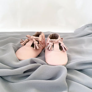 Pink Booties (0-6 months)