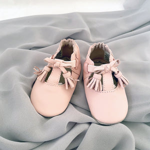 Pink Booties (0-6 months)